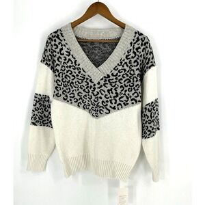 New With Tags NXH Women's  Size M Sweater‎ Colorblock Animal Print Pullover